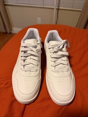 White Women’s Puma Sneakers - Size 10